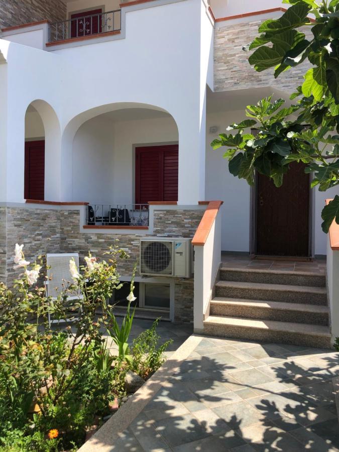 Appartamento In Villa Andreina Orosei Buitenkant foto