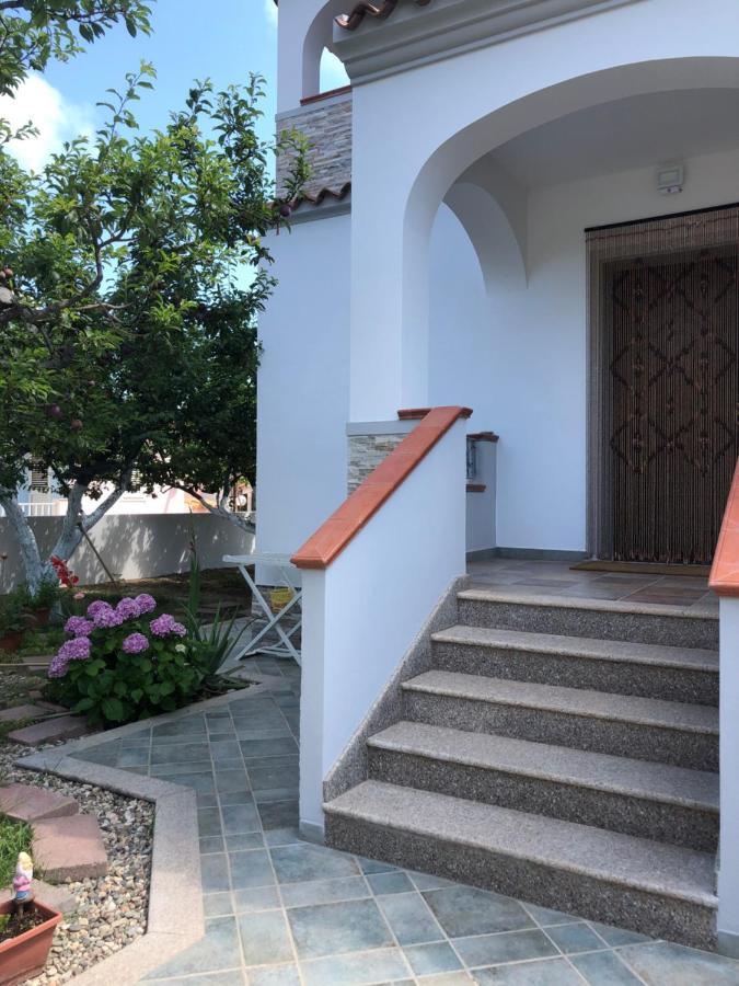 Appartamento In Villa Andreina Orosei Buitenkant foto