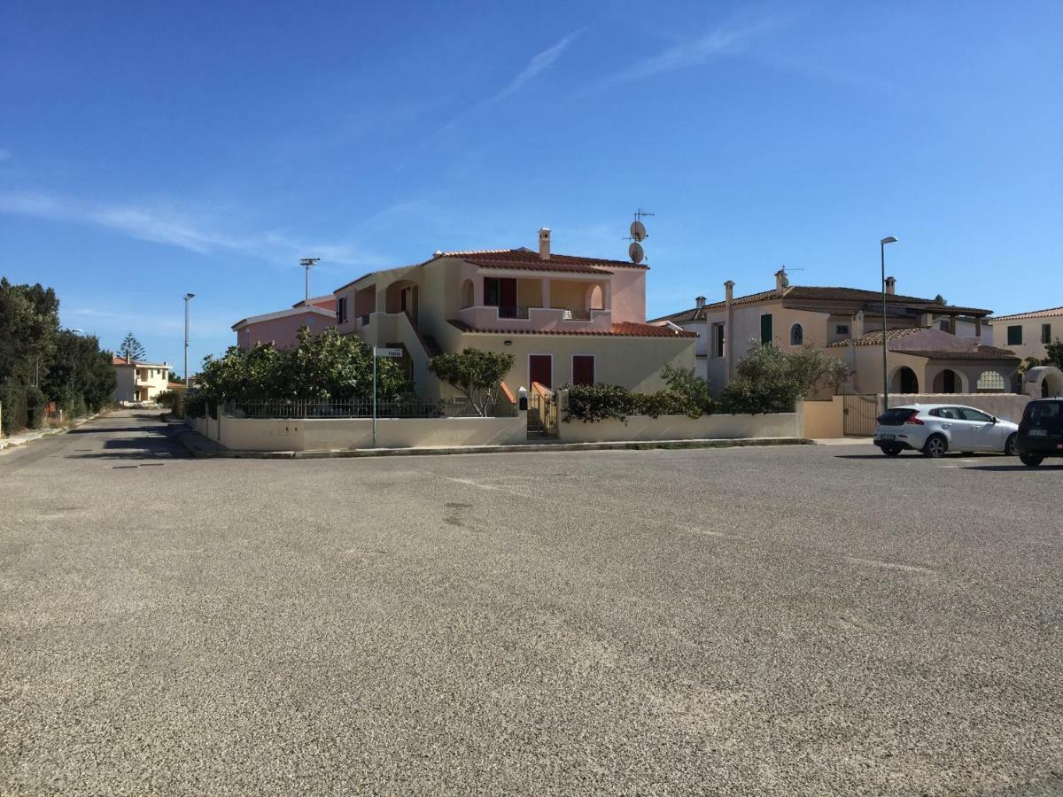 Appartamento In Villa Andreina Orosei Buitenkant foto
