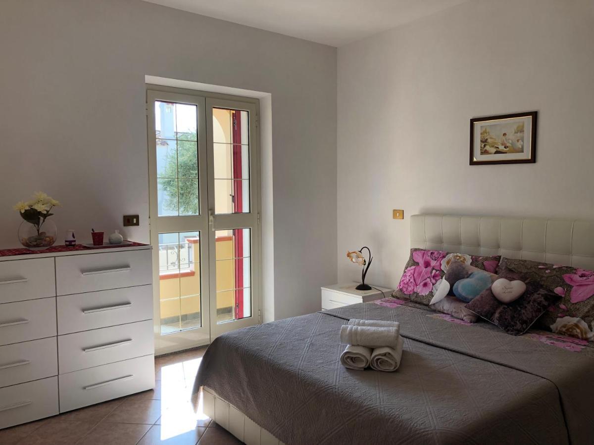 Appartamento In Villa Andreina Orosei Buitenkant foto